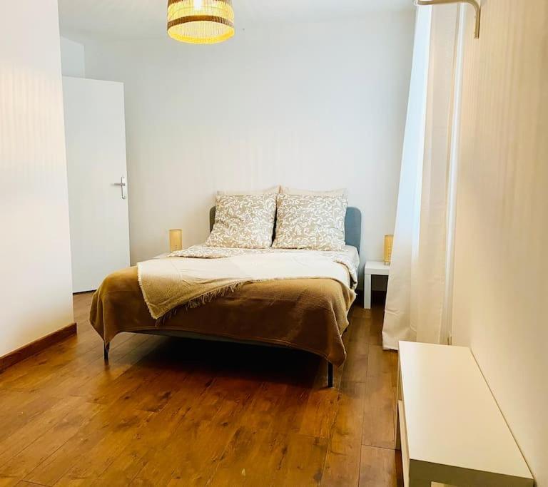 Le Cellier Saint Vincent Appartement Damery  Buitenkant foto