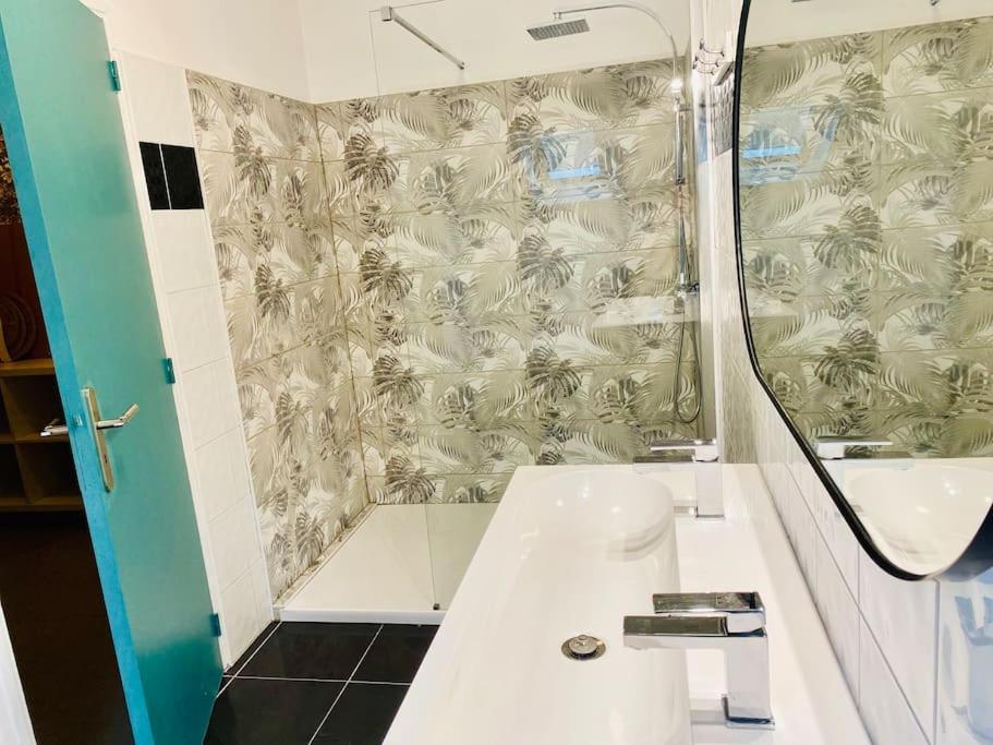 Le Cellier Saint Vincent Appartement Damery  Buitenkant foto